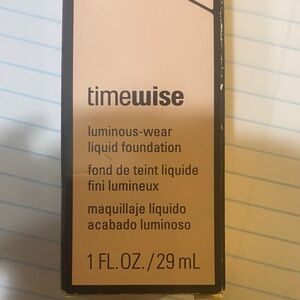 Mary Kay TimeWise Luminous-Wear Liquid Foundation - Tan